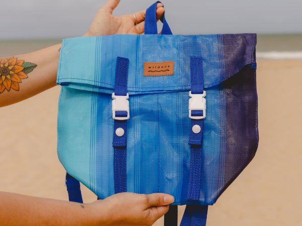 Por que a mochila praiana é sua melhor companheira do verão?