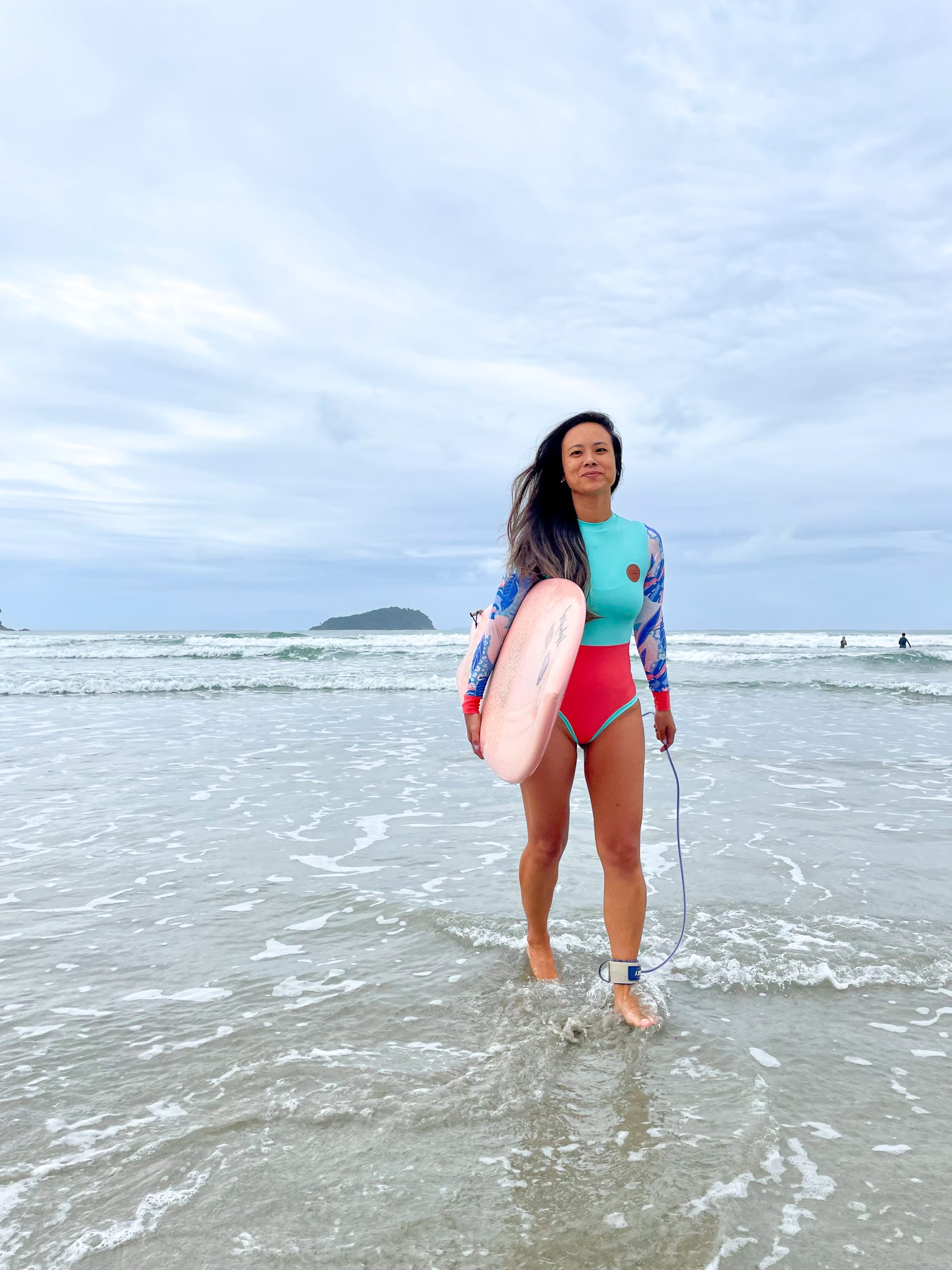 Conheça o Wetsuit Feminino da Wilders para o Surf